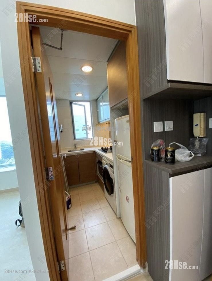 Indihome Sell 2 Bedrooms , 1 Bathroom 420 ft²