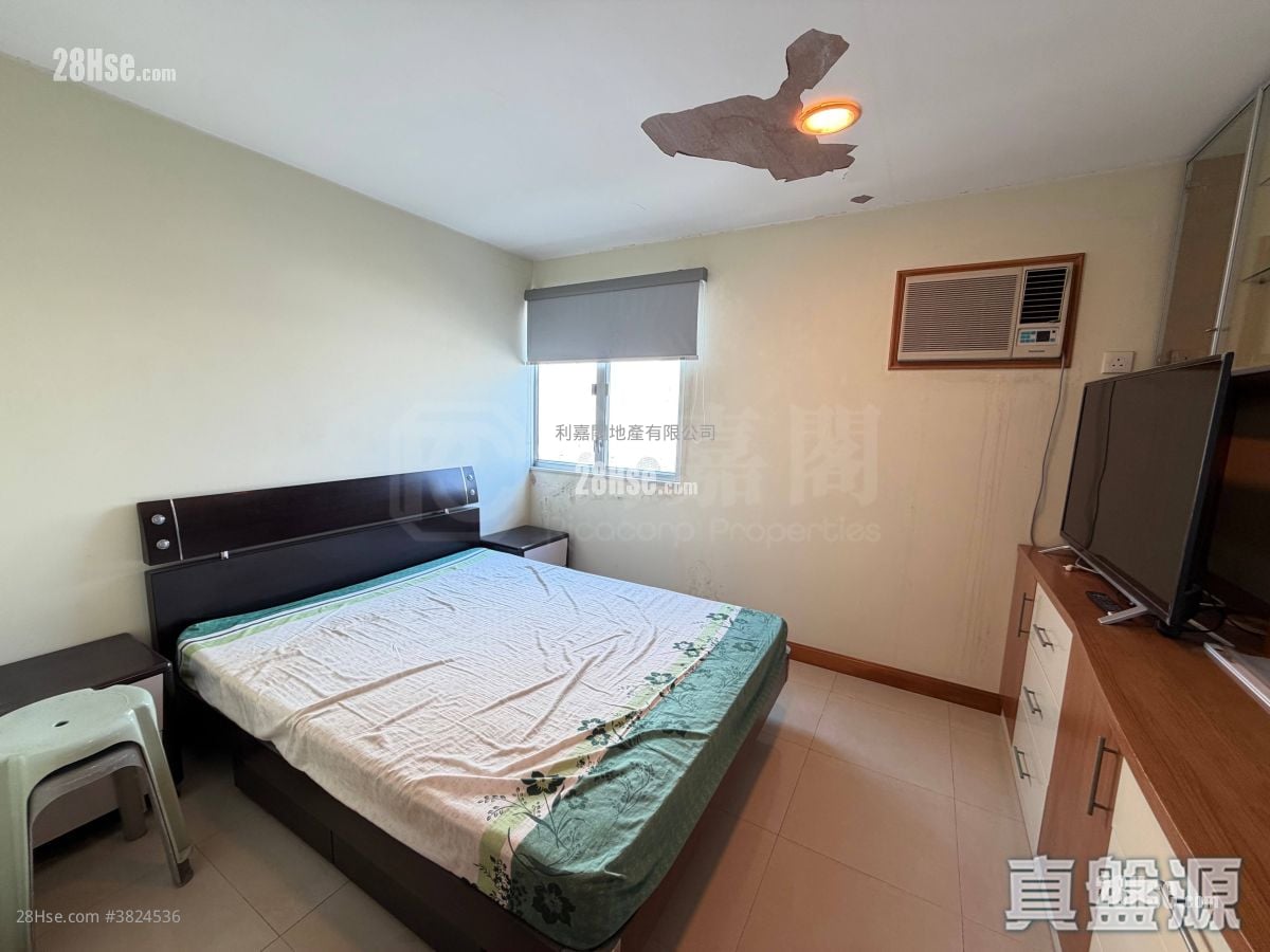 Fairview Park Sell 3 Bedrooms 950 ft²