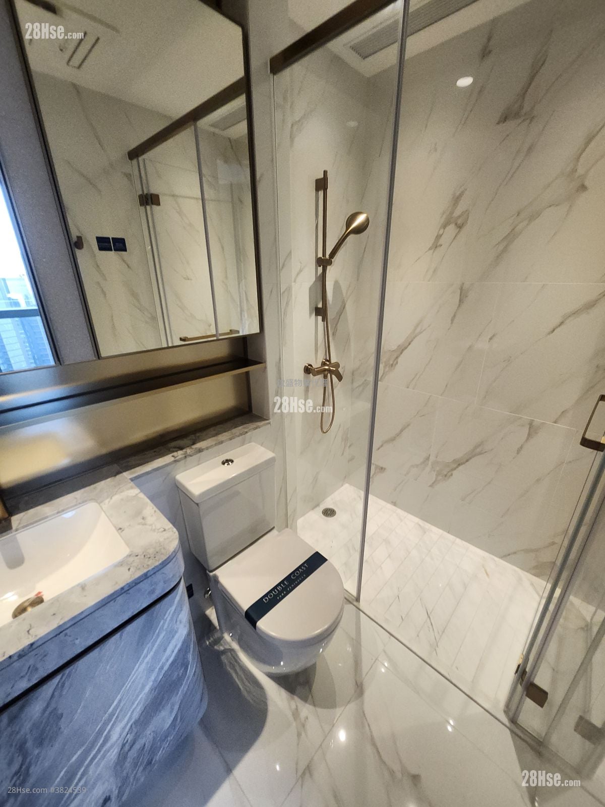 Double Coast 租盤 1 房 , 1 浴室 320 平方呎