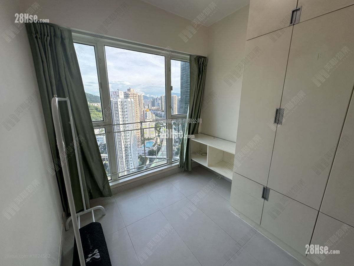 Parkview Court Sell 1 Bedroom 292 ft²
