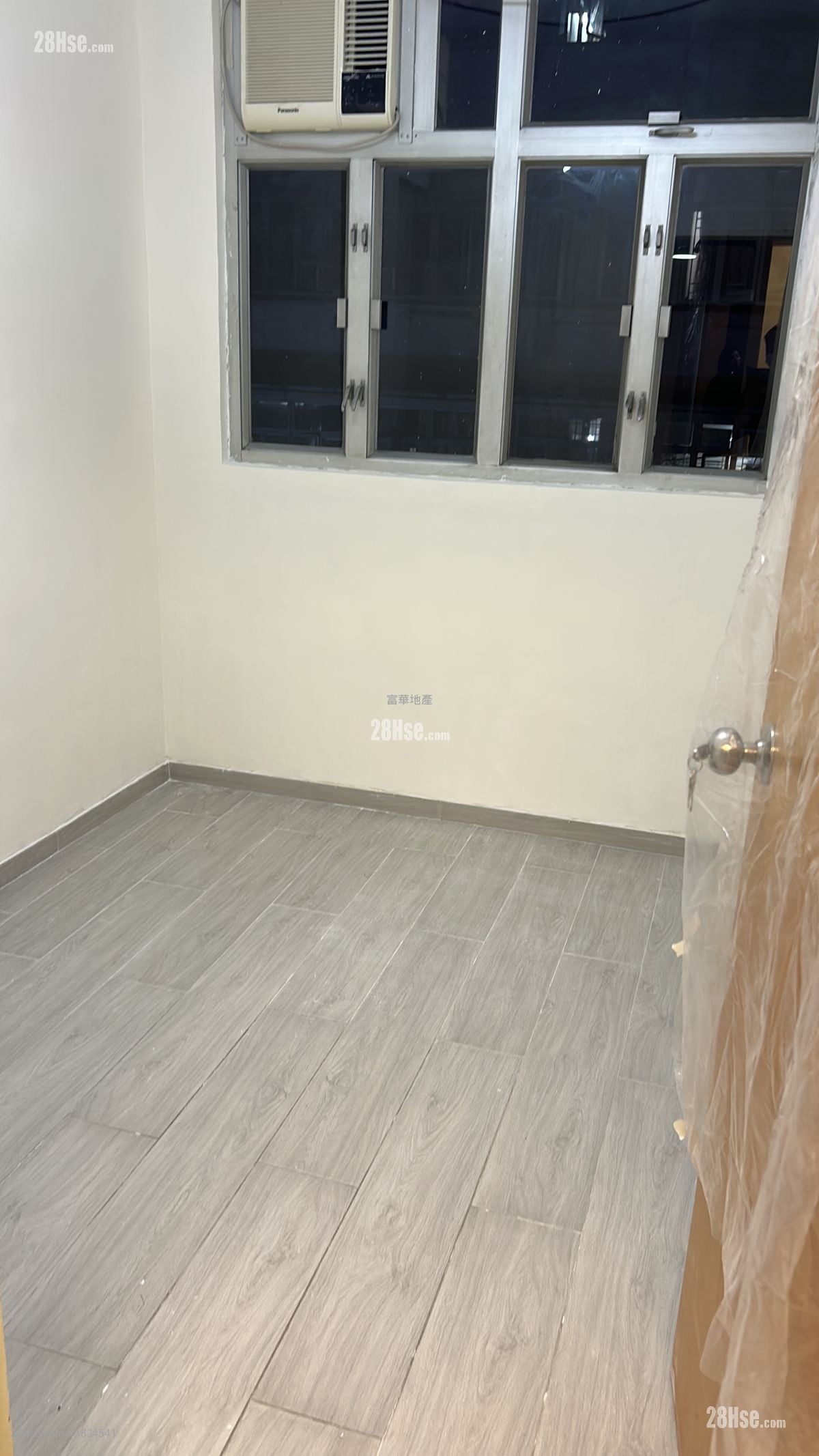 Tai Nan   Street 115 Rental 2 Bedrooms , 1 Bathroom 405 ft²