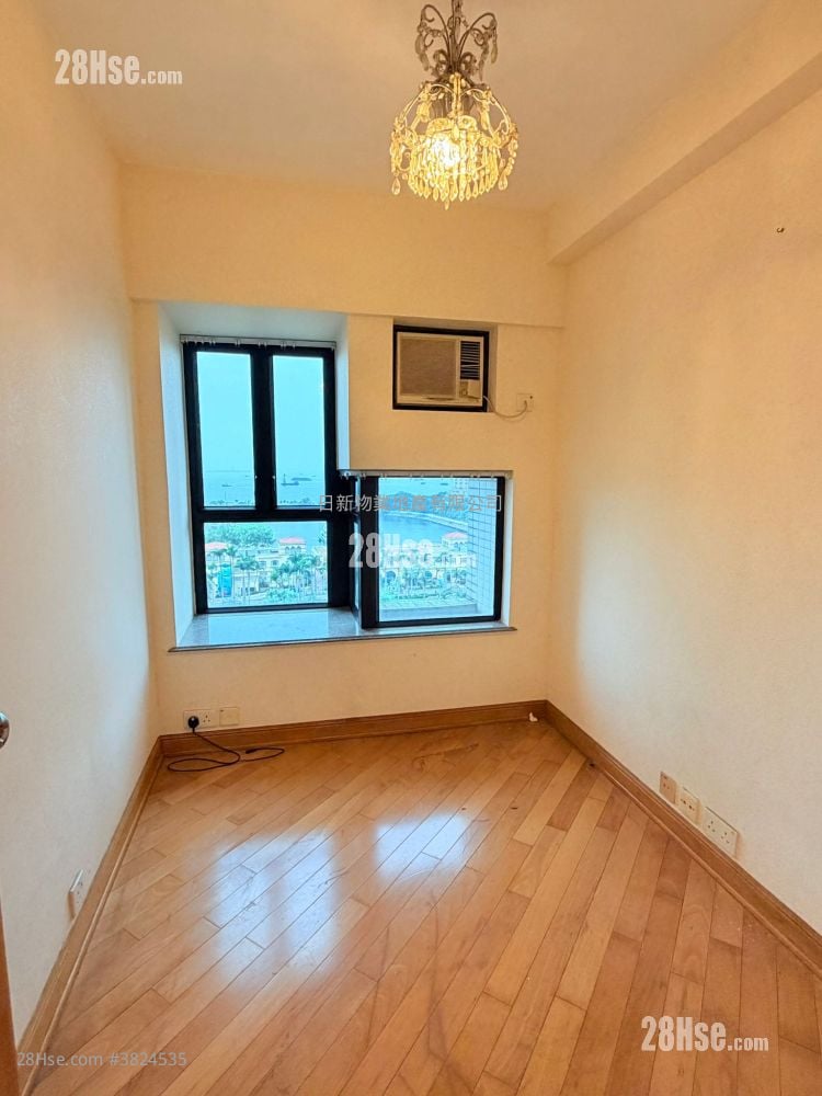 愛琴海岸 租盤 4 房 , 2 浴室 811 平方呎