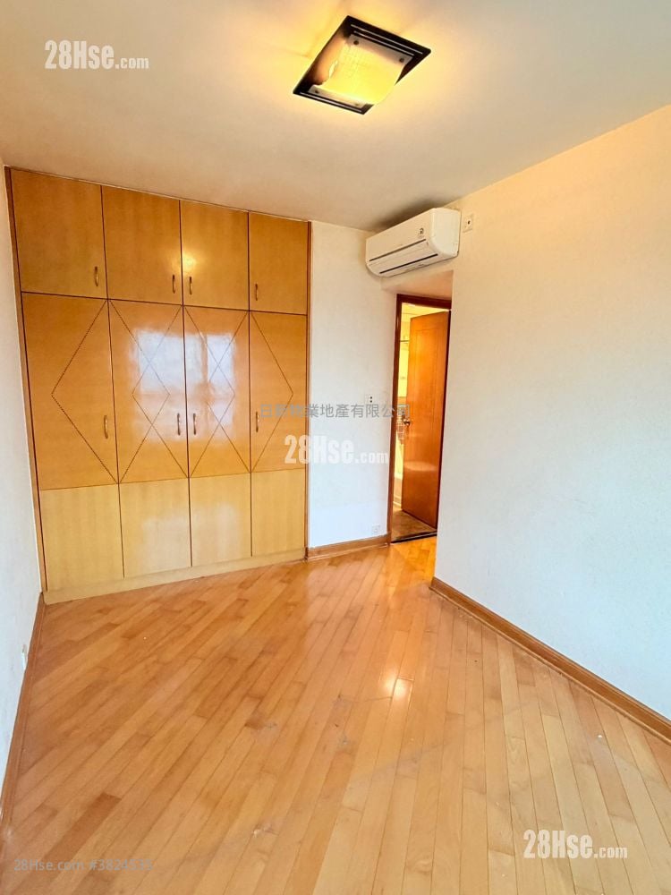 愛琴海岸 租盤 4 房 , 2 浴室 811 平方呎