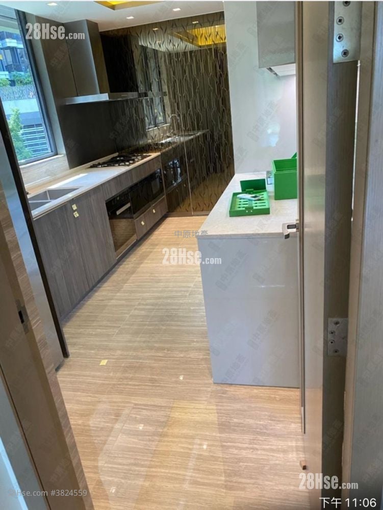 富豪山峯 售盤 4 房 , 3 浴室 1,625 平方呎