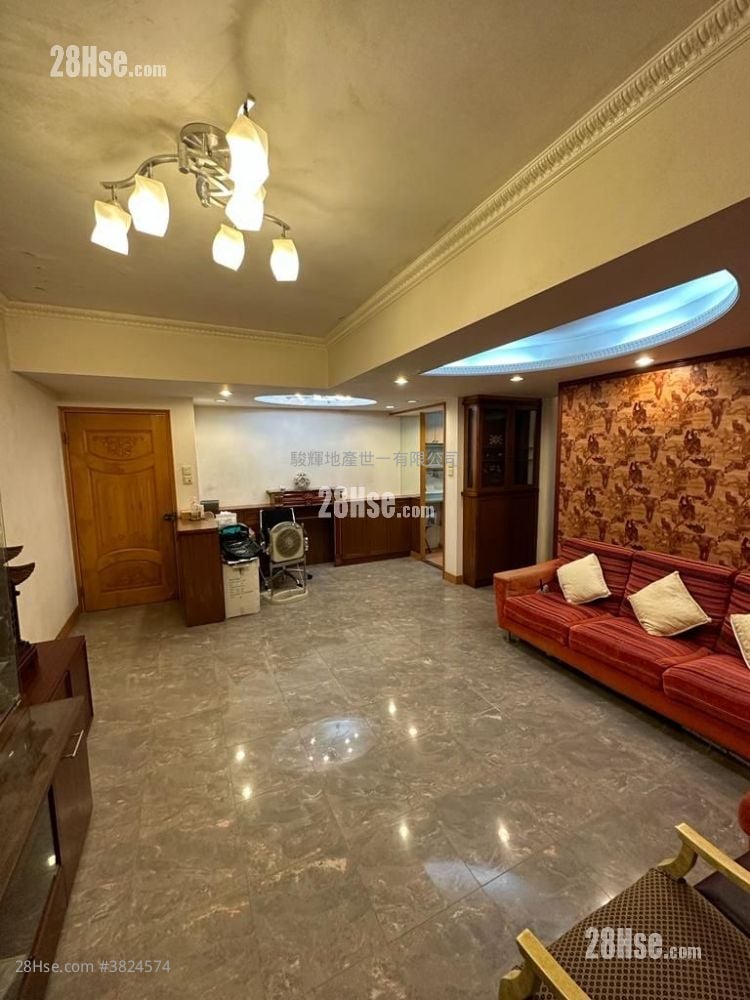 百安大厦 售盘 3 房 , 1 浴室 665 平方尺