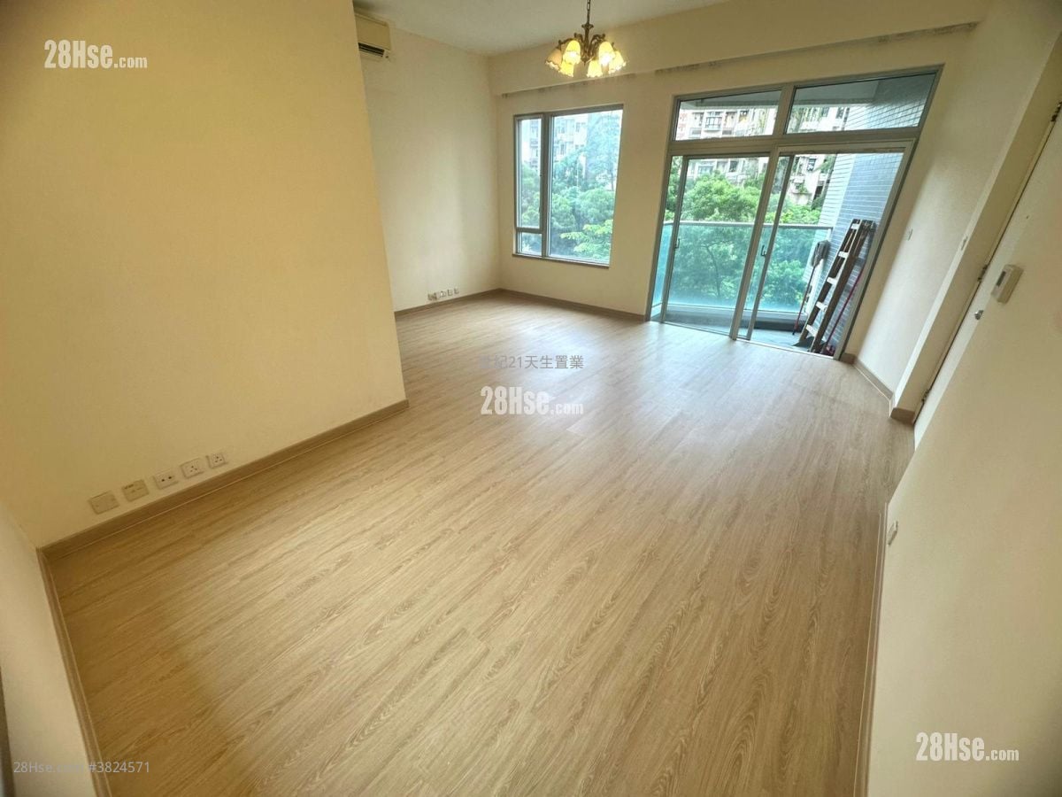 South Crest Sell 3 Bedrooms , 2 Bathrooms 928 ft²