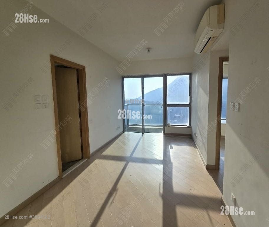 Century Gateway Sell 2 Bedrooms , 1 Bathroom 488 ft²