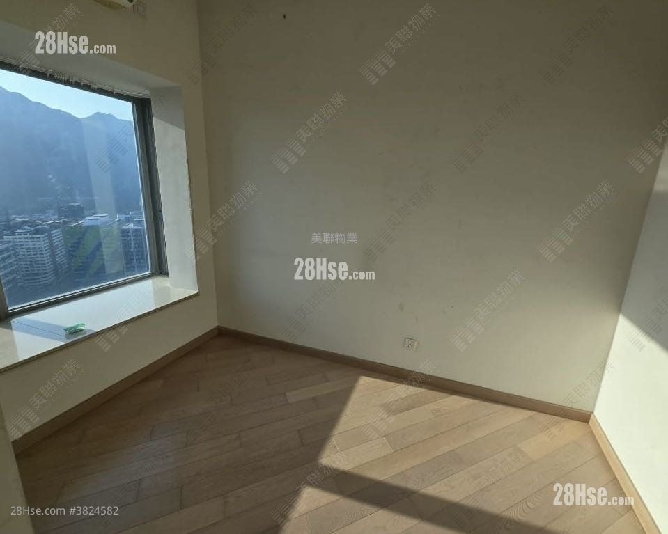 Century Gateway Sell 2 Bedrooms , 1 Bathroom 488 ft²