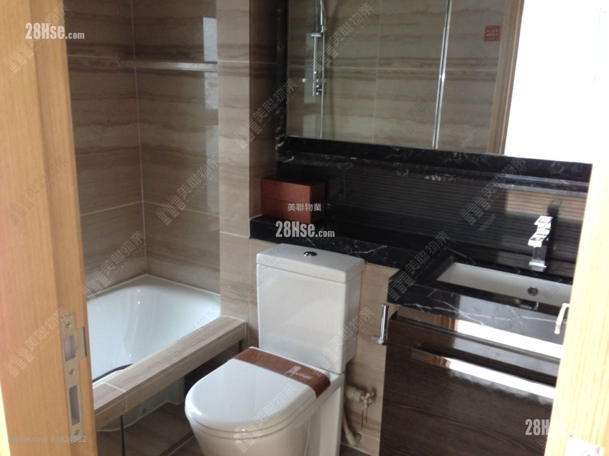 Century Gateway Sell 2 Bedrooms , 1 Bathroom 488 ft²