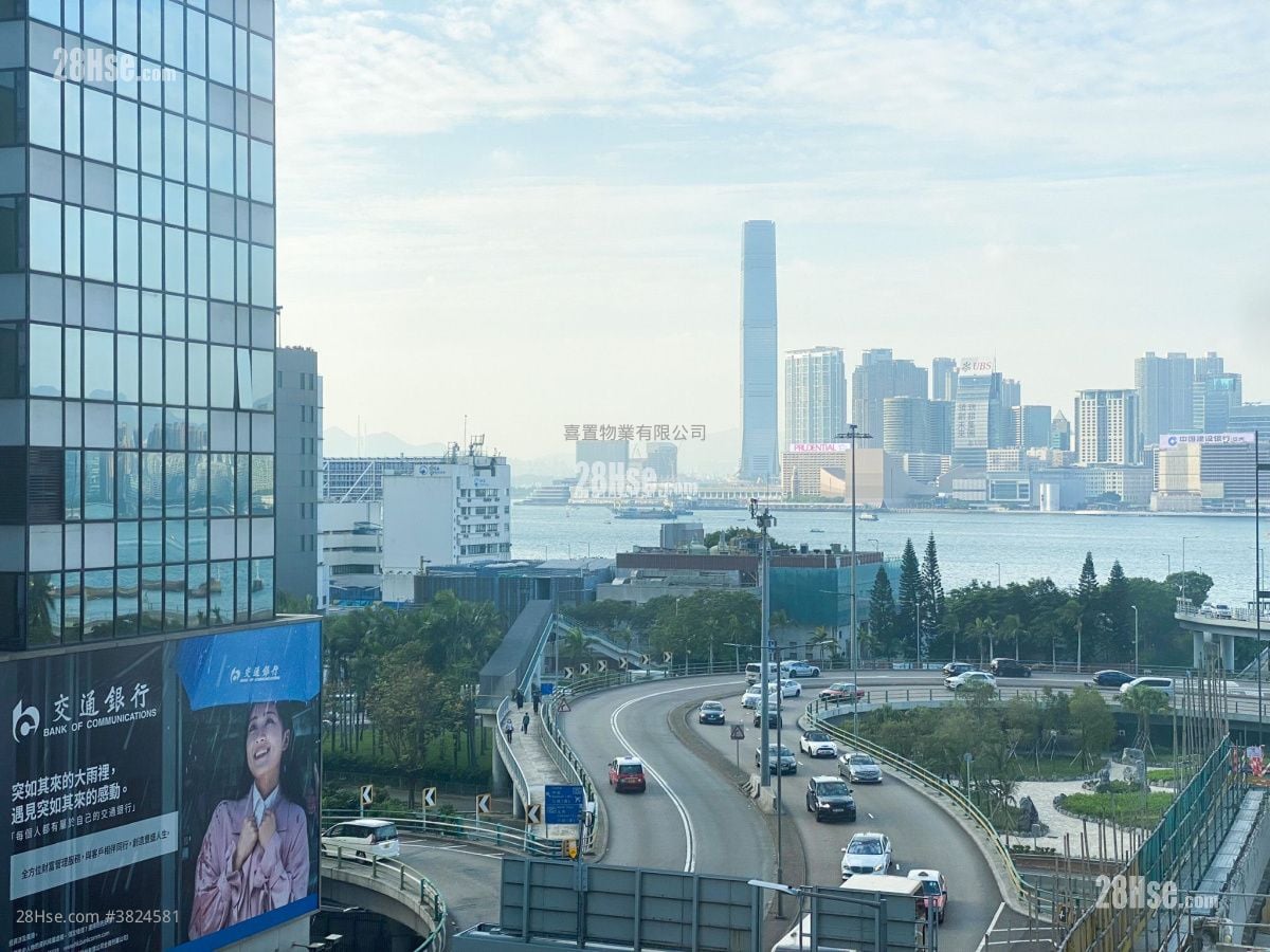 Apartment Sell 2 Bedrooms , 2 Bathrooms 447 ft²