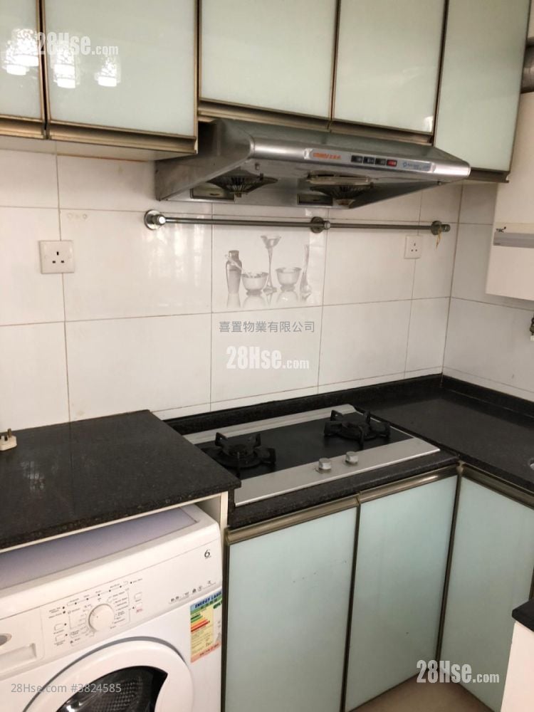 單幢樓房 售盤 2 房 , 1 浴室 309 平方呎