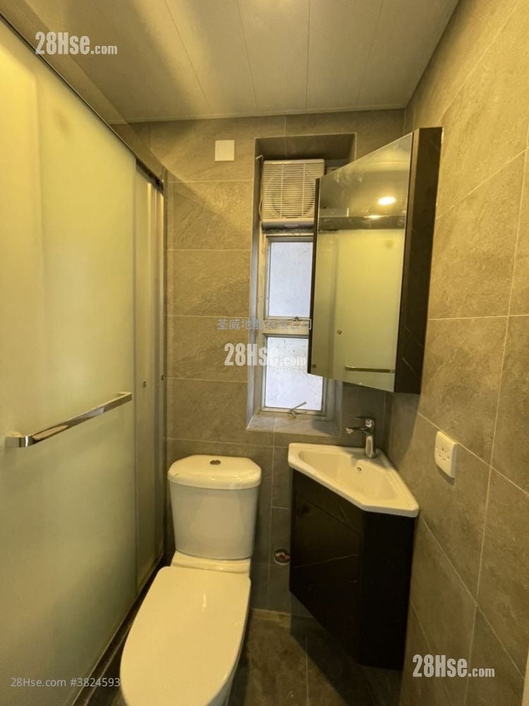 荃灣中心 售盤 374 平方呎