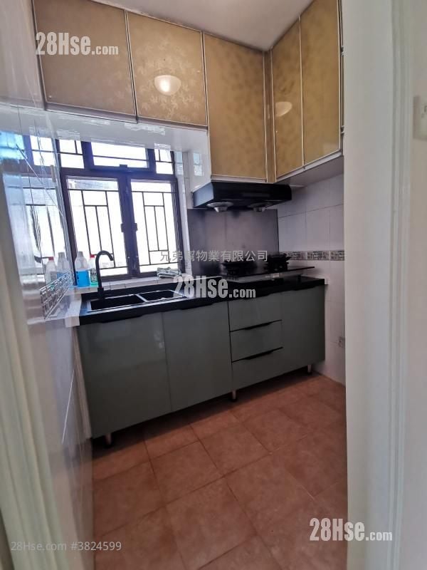 Nam Wa Po Sell 3 Bedrooms , 1 Bathroom