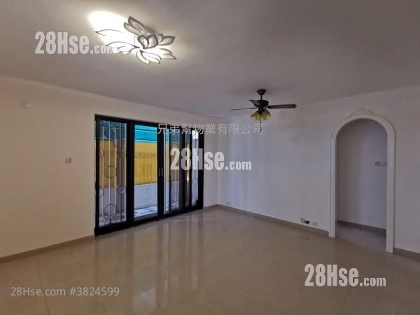 Nam Wa Po Sell 3 Bedrooms , 1 Bathroom