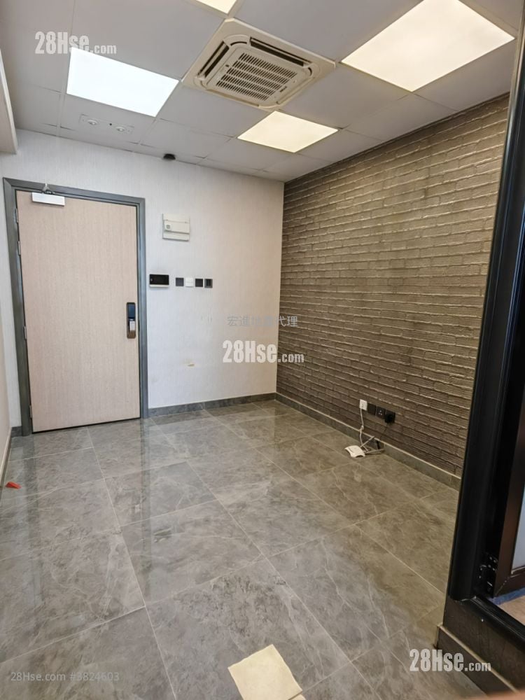 Lanton Industrial Building Rental 130 ft²