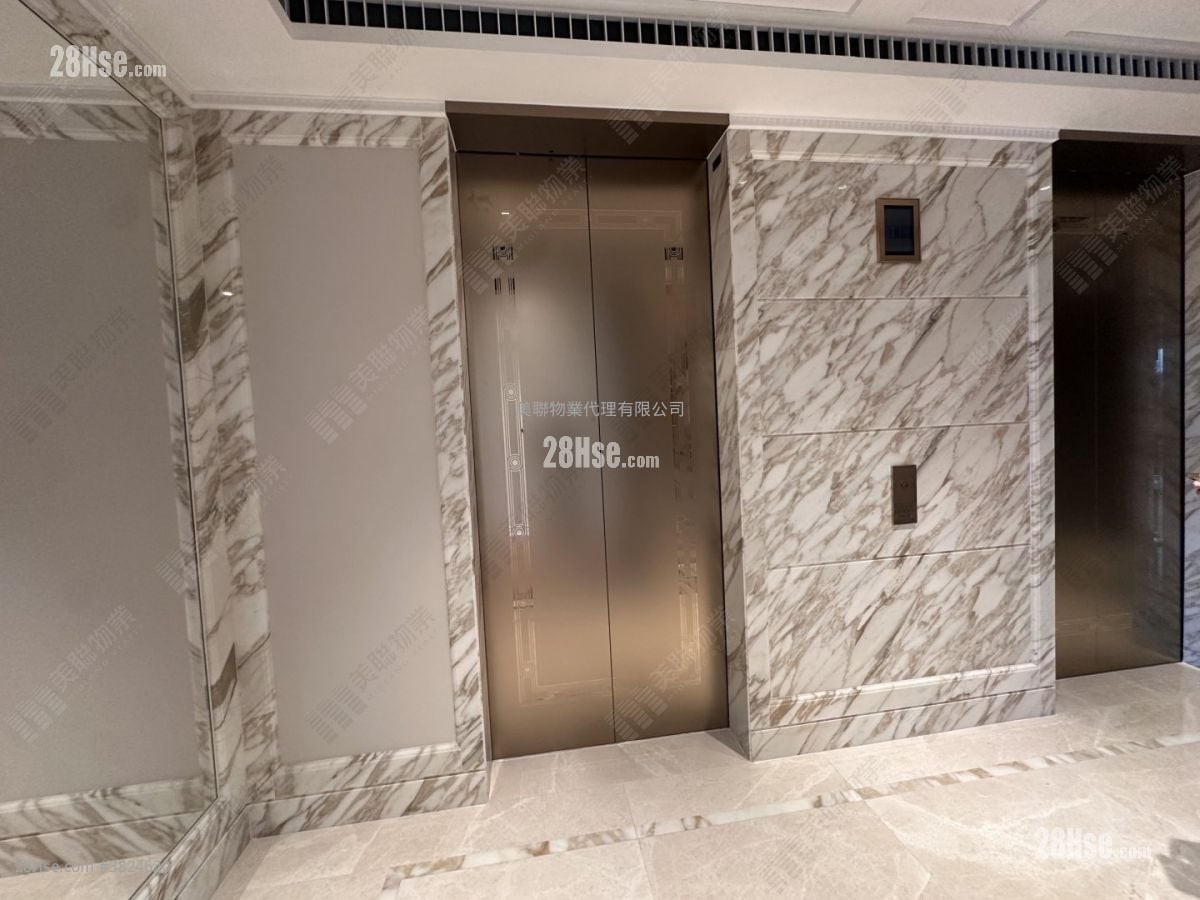 St. George's Mansions 租盘 3 房 , 3 浴室 1,724 平方尺