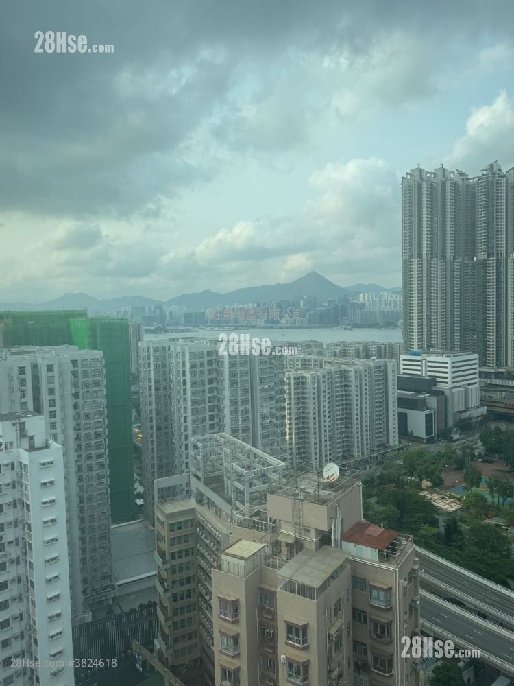 One Eighty Rental 2 Bedrooms 331 ft²