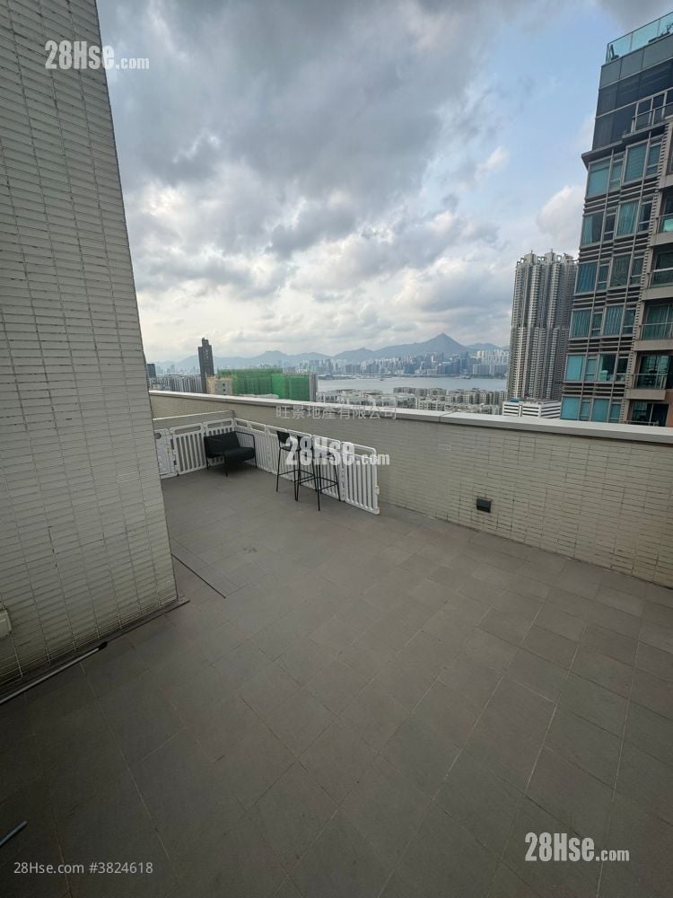 One Eighty Rental 2 Bedrooms 331 ft²