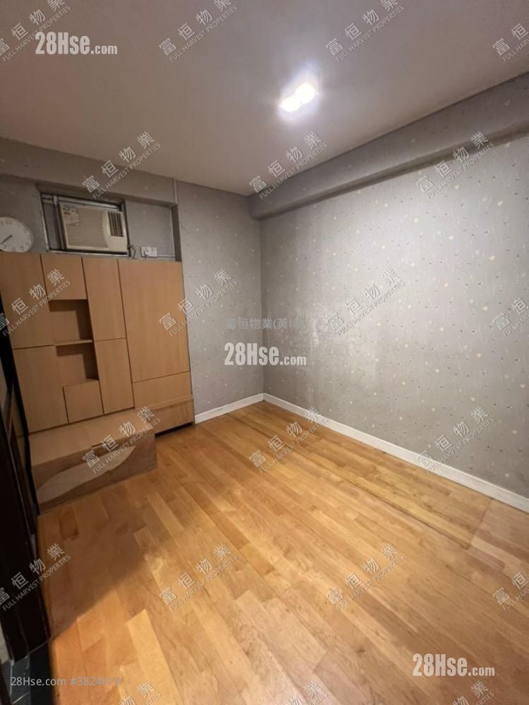 Whampoa Garden Sell 3 Bedrooms , 2 Bathrooms 680 ft²