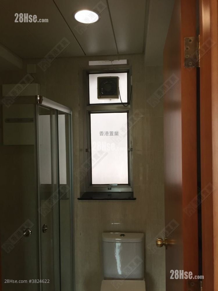 擎天半島 租盤 2 房 , 1 浴室 633 平方呎