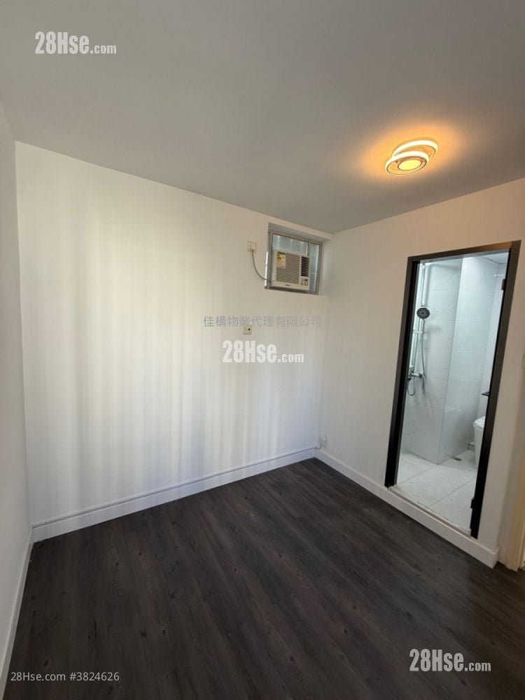 Taikoo Shing Rental 3 Bedrooms , 2 Bathrooms 580 ft²