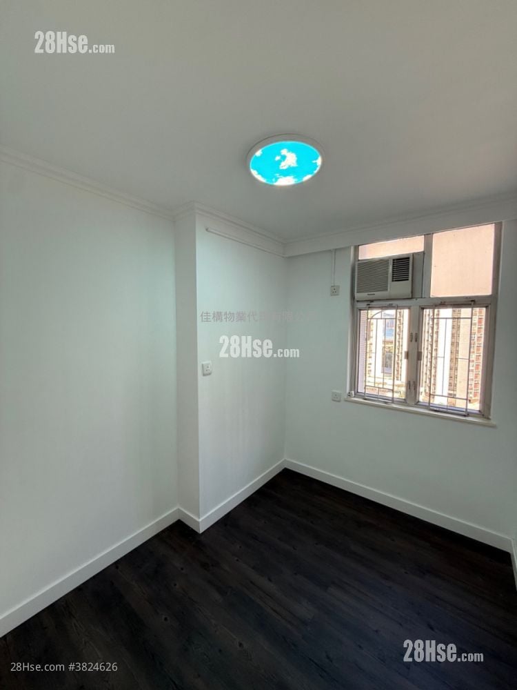 Taikoo Shing Rental 3 Bedrooms , 2 Bathrooms 580 ft²