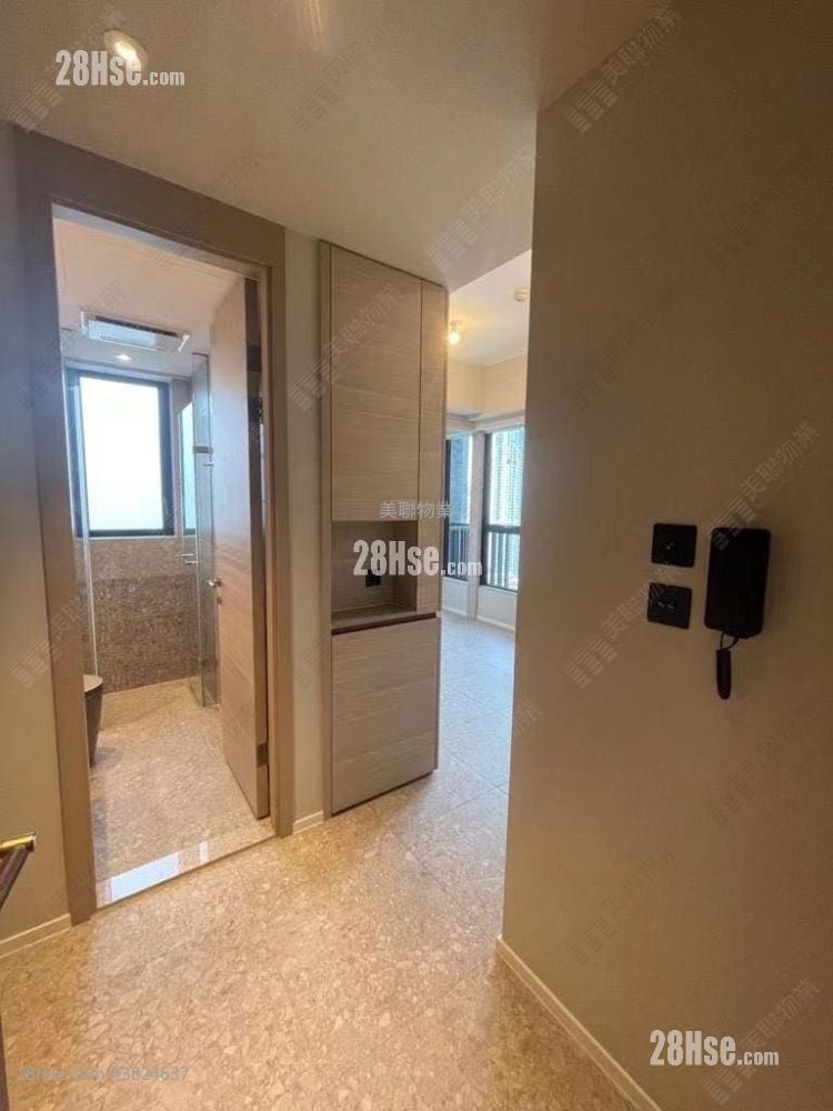 Artisan Garden Sell 1 Bedroom 303 ft²