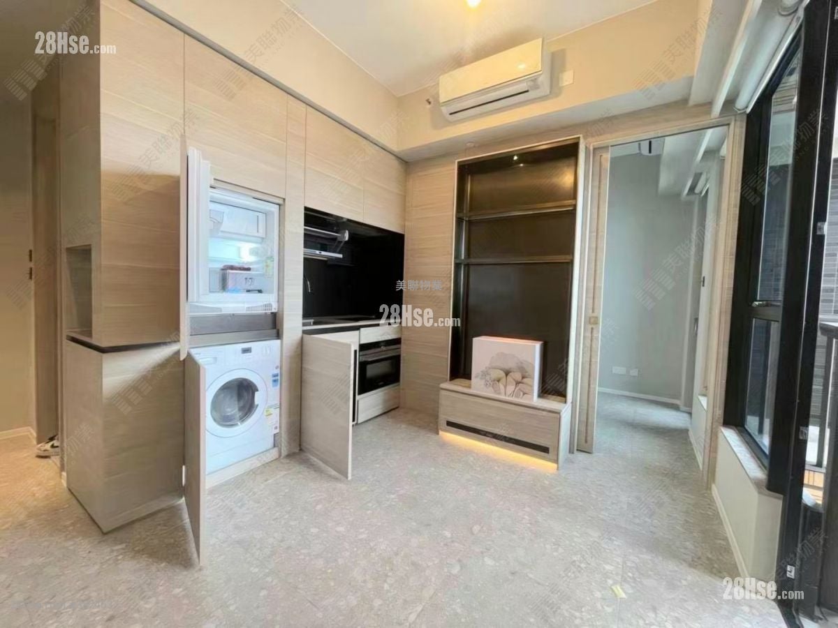 Artisan Garden Sell 1 Bedroom 303 ft²