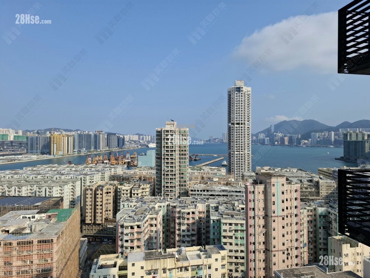 Artisan Garden Sell 1 Bedroom 303 ft²