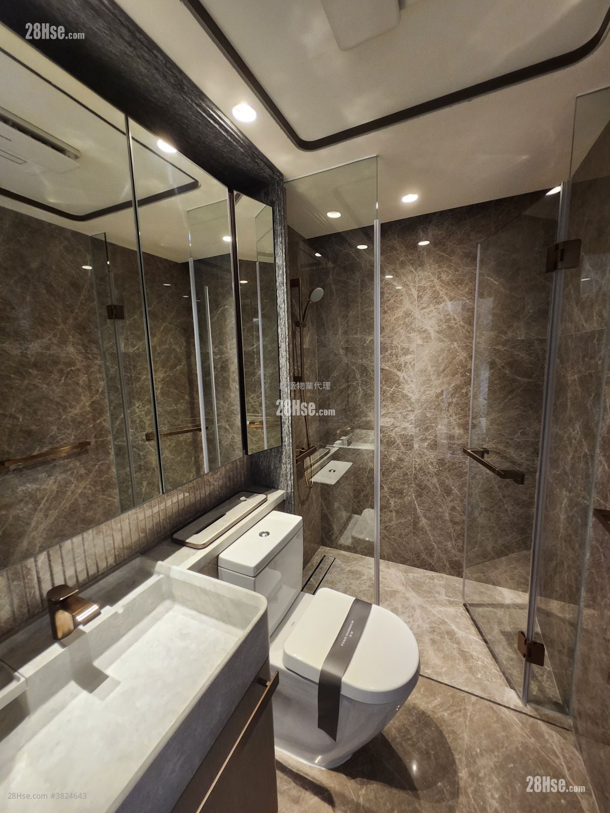 澐璟 租盤 4 房 , 3 浴室 1,185 平方呎