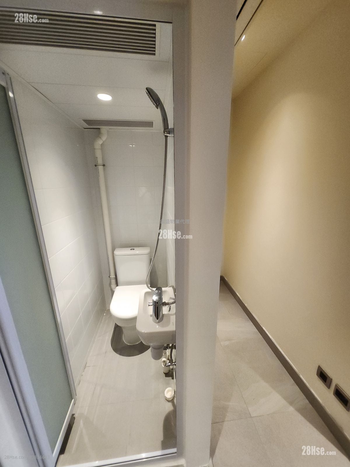 澐璟 租盤 4 房 , 3 浴室 1,185 平方呎