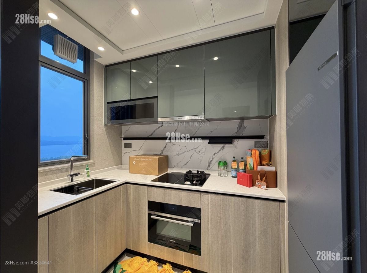 Sierra Sea Sell 2 Bedrooms , 1 Bathroom 437 ft²