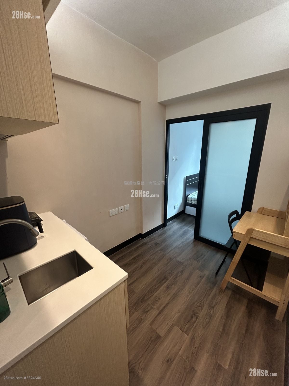 僑豐大廈 租盤 1 房 , 1 浴室 180 平方呎