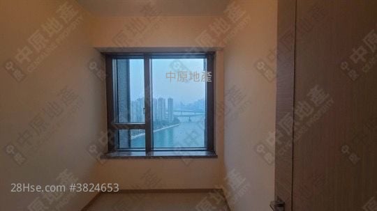 海之恋 售盘 3 房 777 平方尺