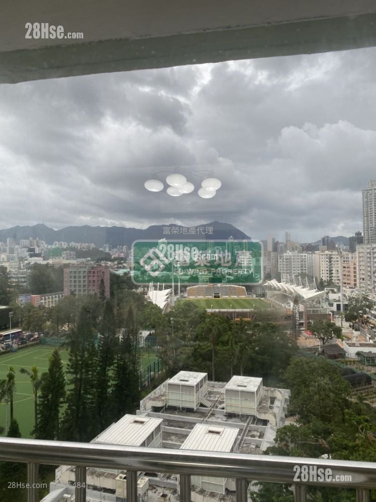 Kam Ming Court Sell 2 Bedrooms , 1 Bathroom 383 ft²