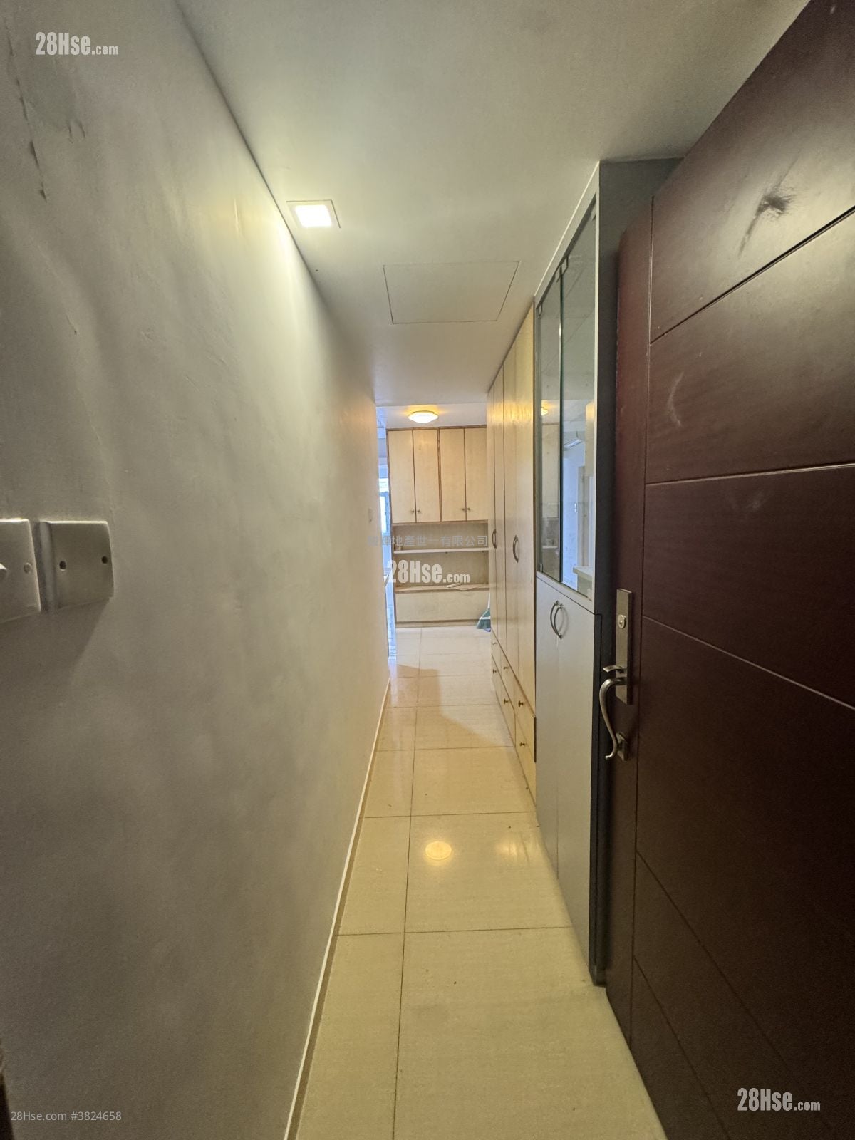 Eastland Towers Rental 3 Bedrooms , 1 Bathroom 407 ft²