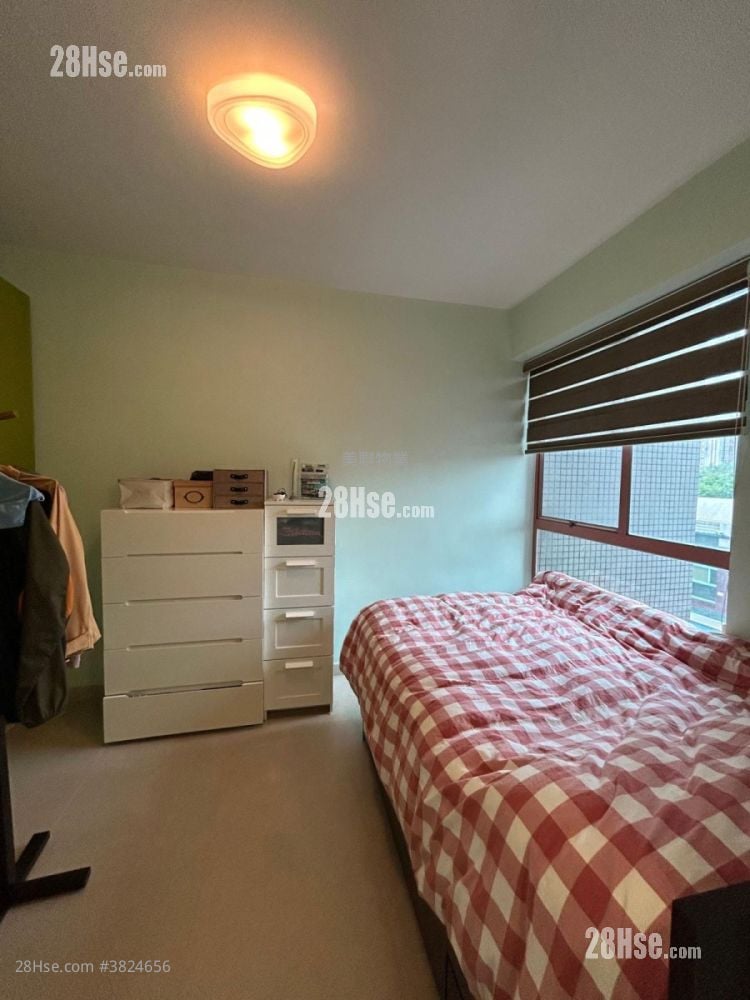 Greenpark Villa Sell 3 Bedrooms , 2 Bathrooms 716 ft²