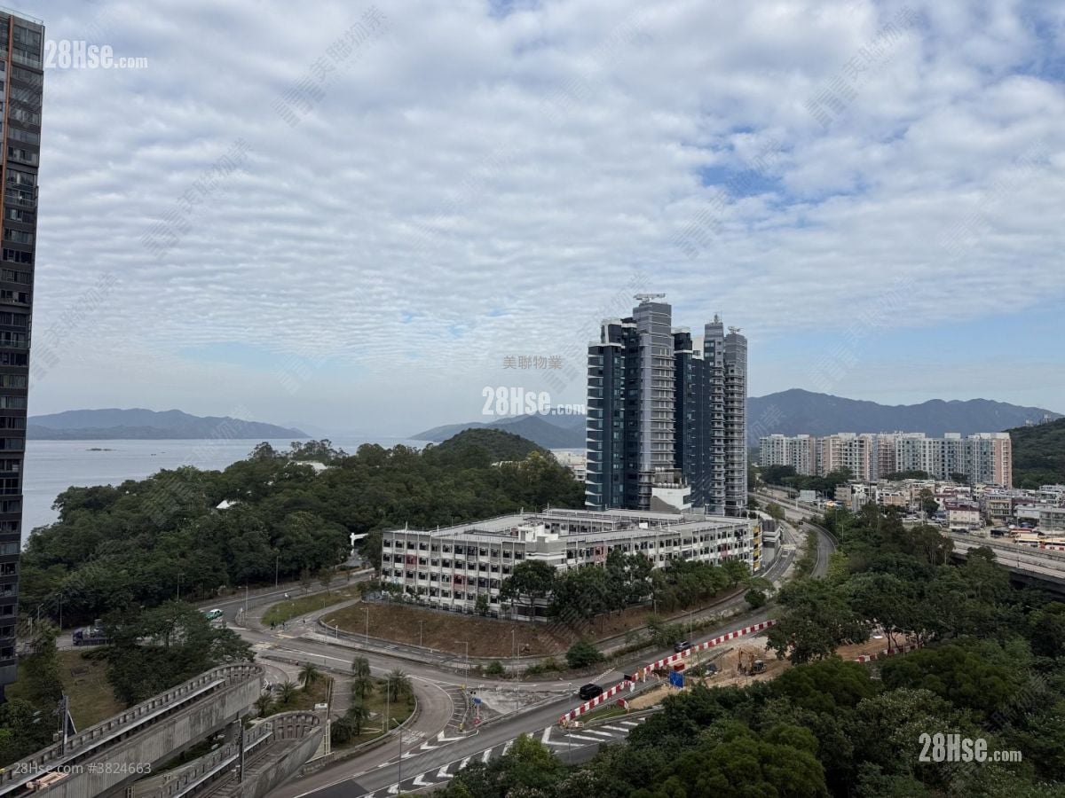 Lake Silver Sell 4 Bedrooms , 3 Bathrooms 1,564 ft²