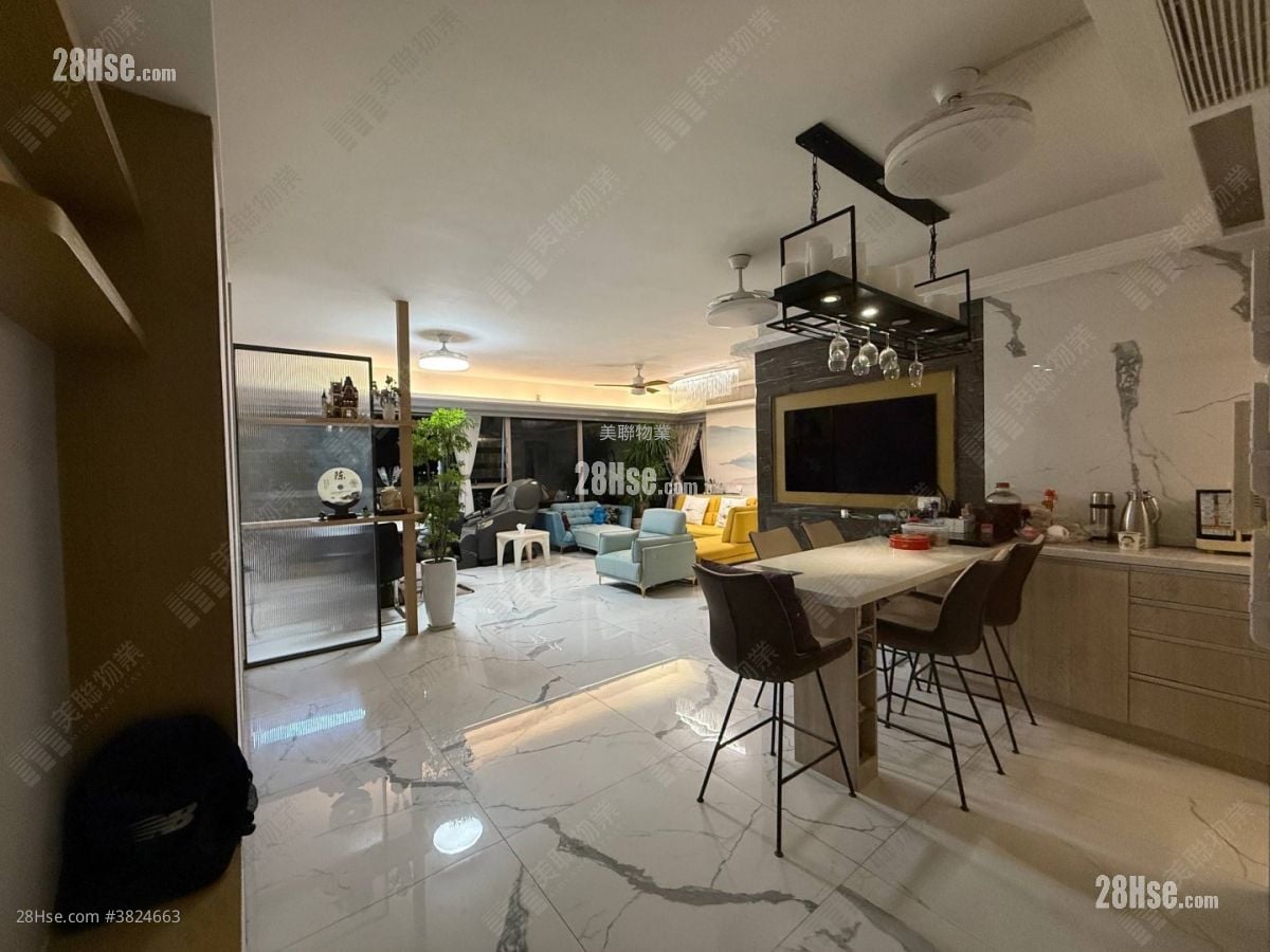 Lake Silver Sell 4 Bedrooms , 3 Bathrooms 1,564 ft²