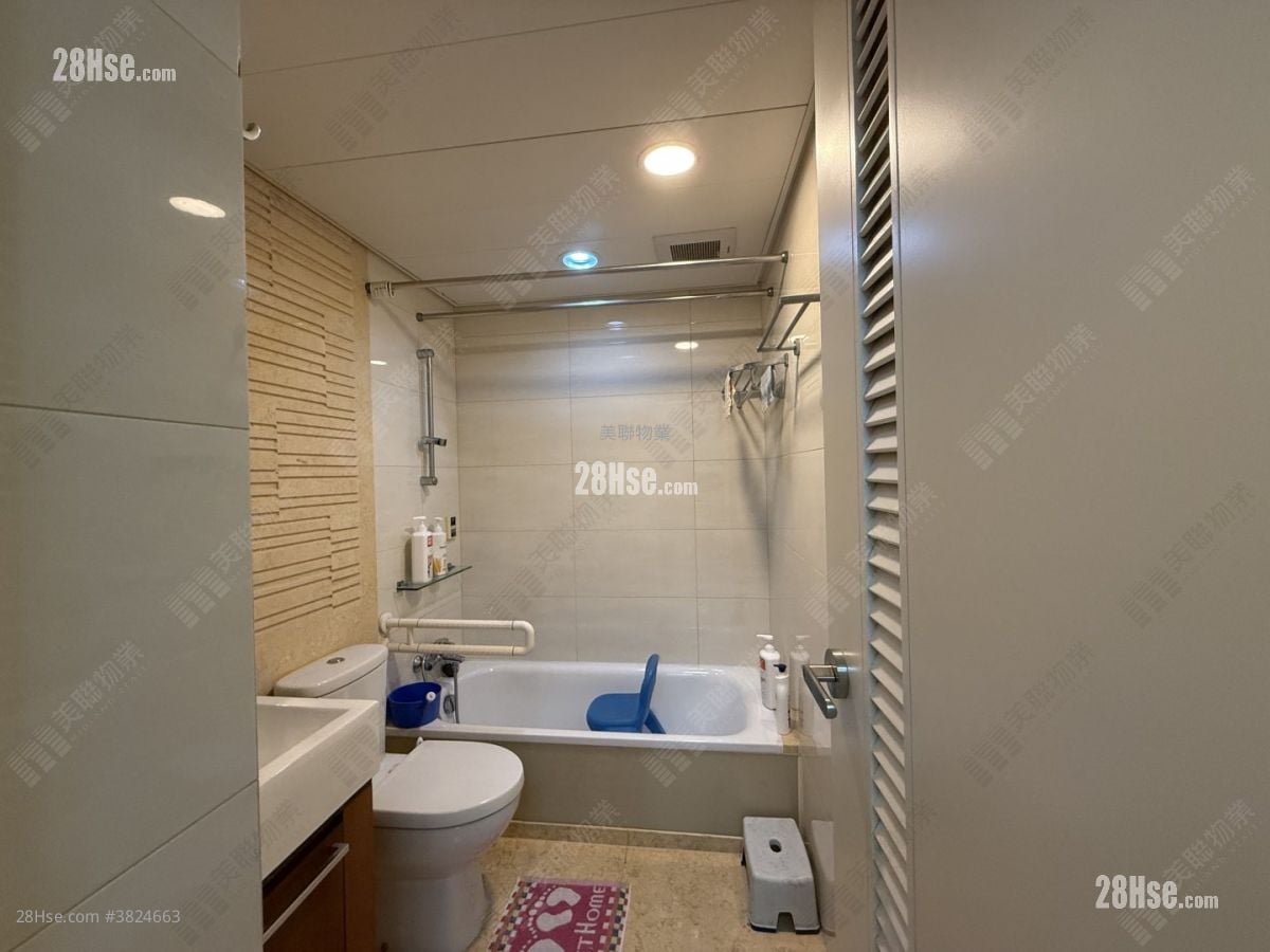 Lake Silver Sell 4 Bedrooms , 3 Bathrooms 1,564 ft²