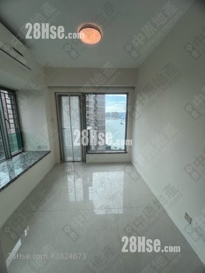 環宇海灣 售盤 3 房 699 平方呎