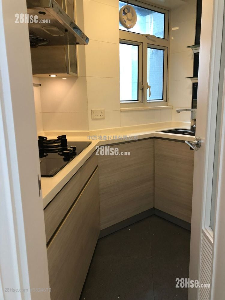 The Beaumount Sell 2 Bedrooms , 1 Bathroom 499 ft²