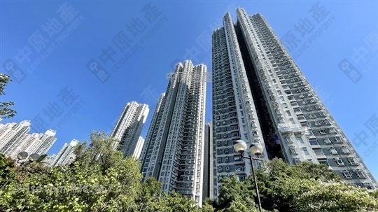 環宇海灣 售盤 3 房 699 平方呎