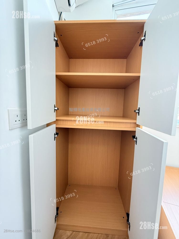 金巴利大廈 租盤 開放式間隔 , 1 浴室 180 平方呎