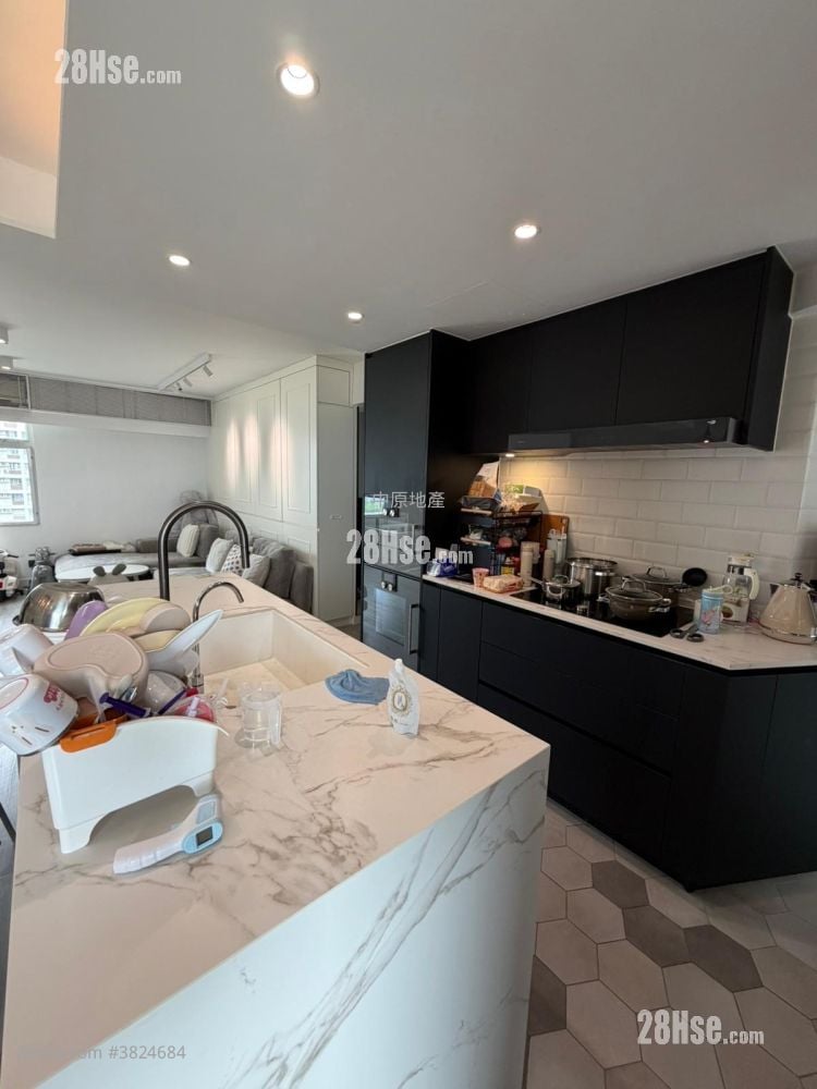 Braemar Hill Mansions Sell 3 Bedrooms , 3 Bathrooms 1,124 ft²