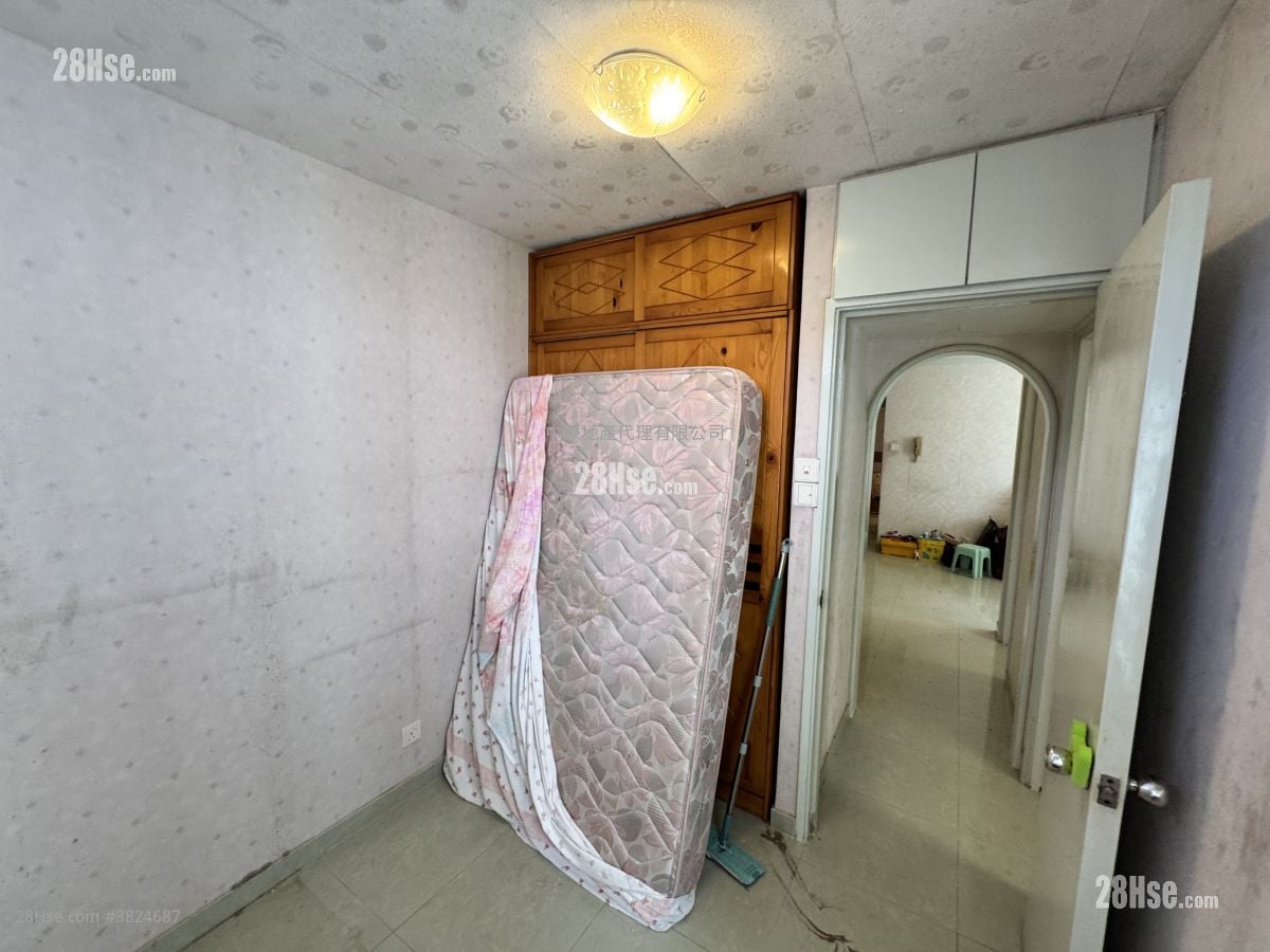 新围苑 售盘 3 房 , 1 浴室 554 平方尺