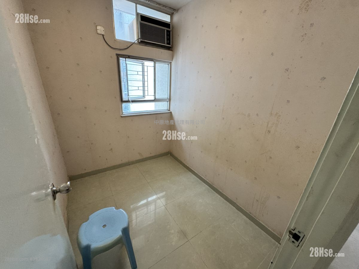 新围苑 售盘 3 房 , 1 浴室 554 平方尺