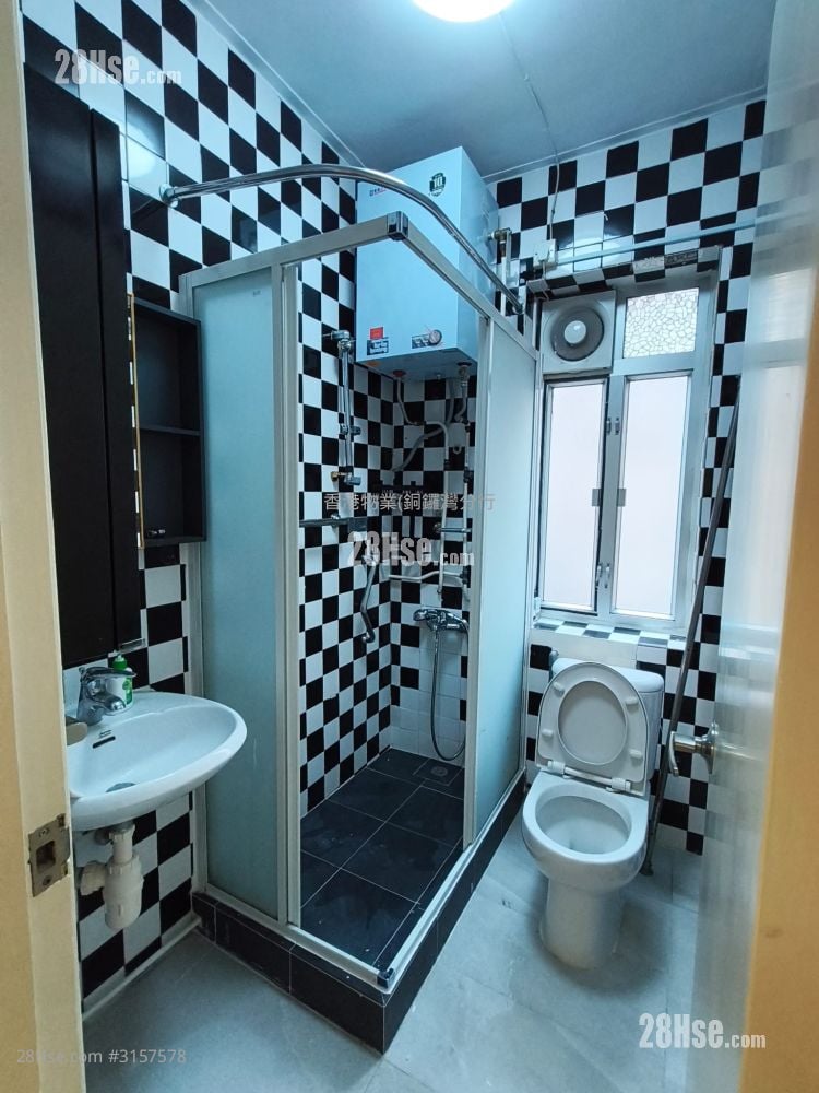 京士頓大廈 租盤 3 房 , 1 浴室 739 平方呎