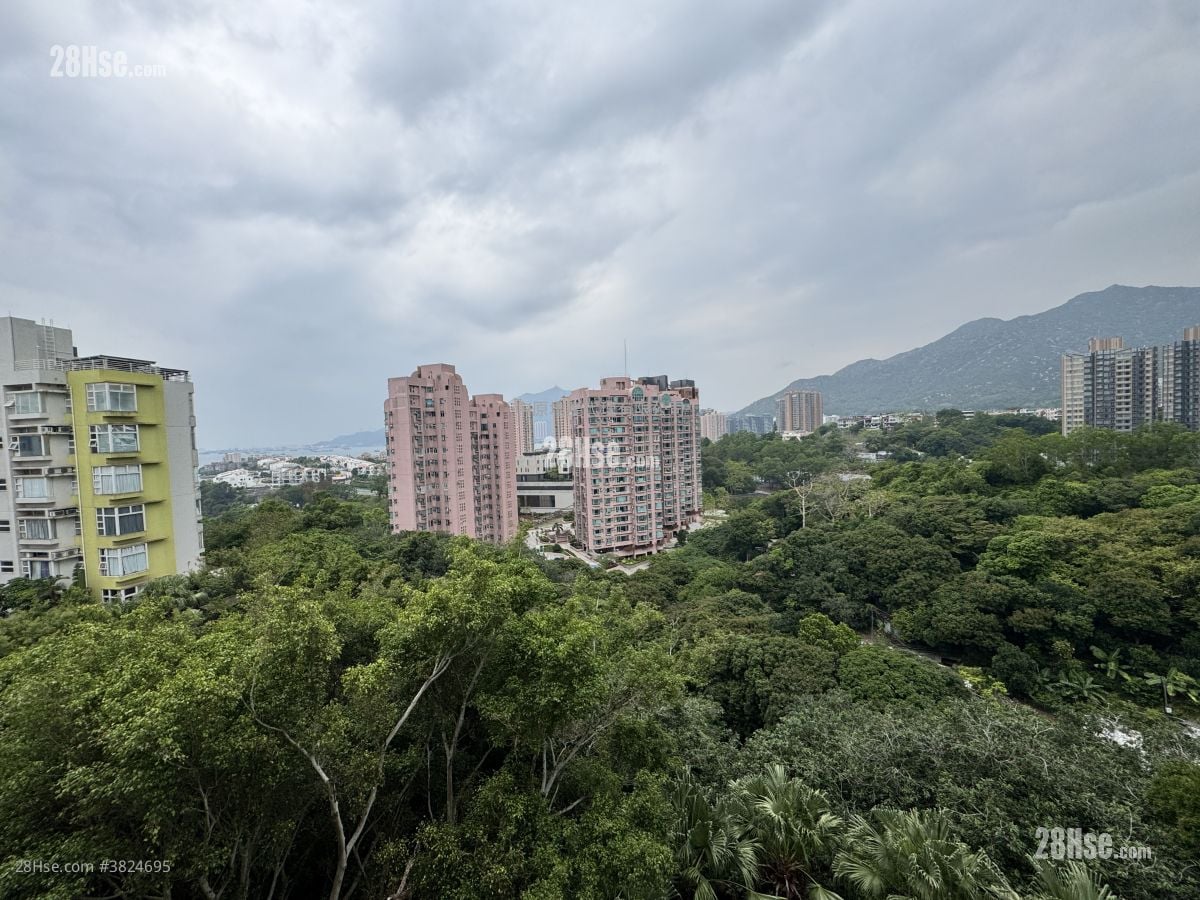 The Hillgrove Sell 3 Bedrooms , 1 Bathroom 745 ft²