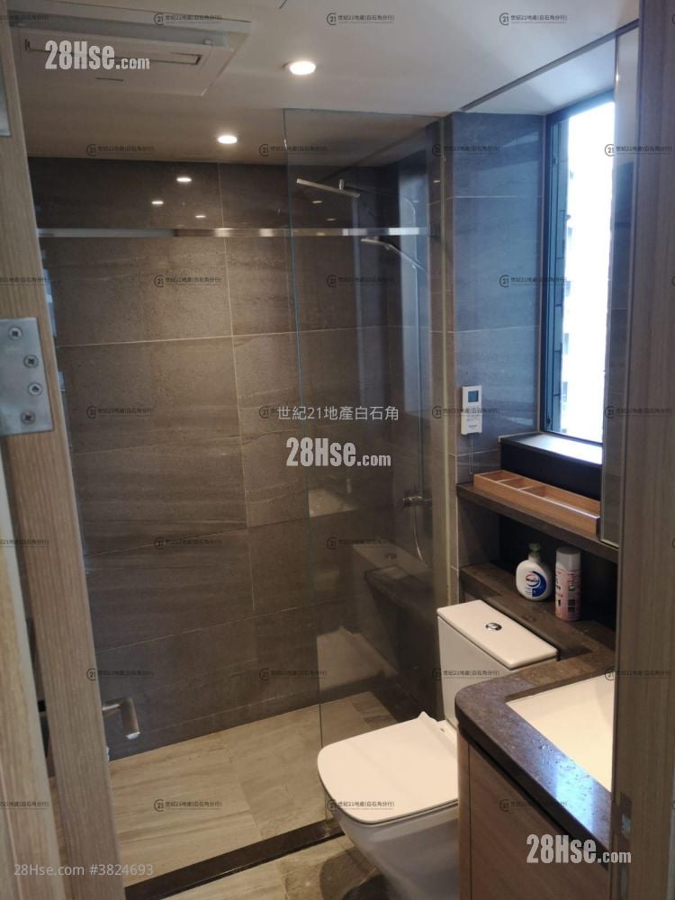 Solaria Sell 2 Bedrooms , 1 Bathroom 458 ft²